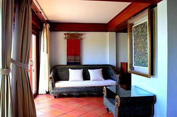 Ed Rock Villa 3* Ko Samui